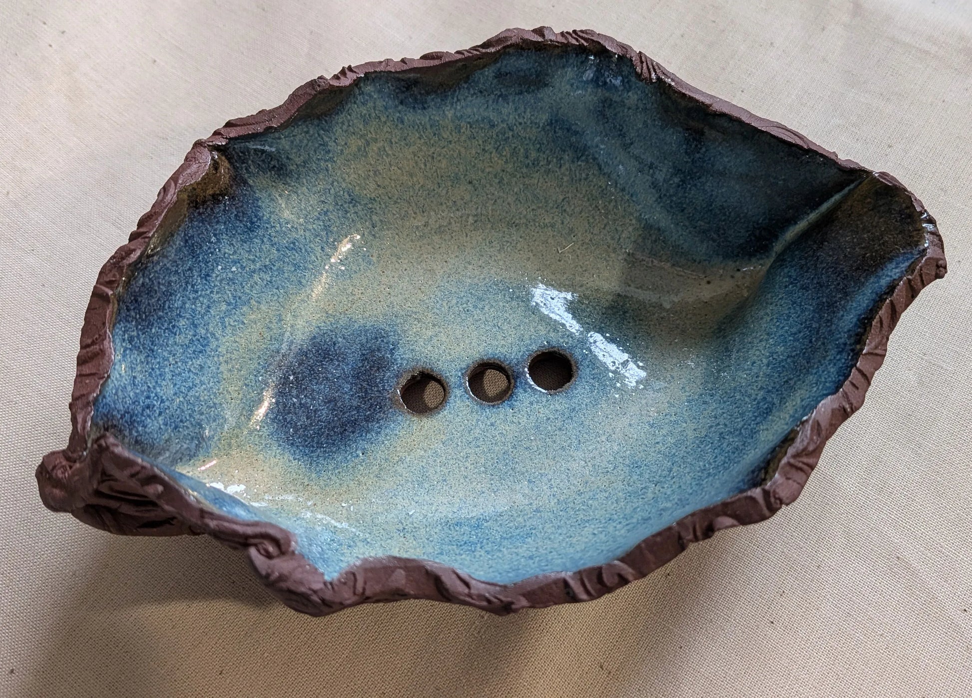 Porte-savon artisanal en céramique Mélisâne