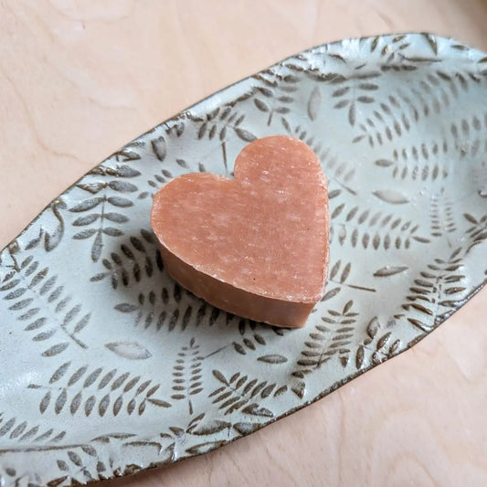 Mini savon au lait d'ânesse frais en forme de cœur Mélisâne