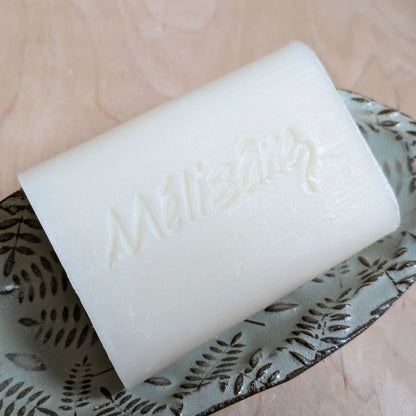Savon au lait d'ânesse frais façonné en asinerie